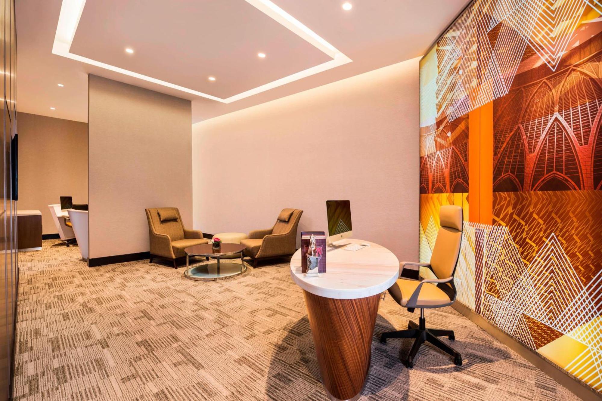 Le Meridien Putrajaya Exterior foto Business Center
