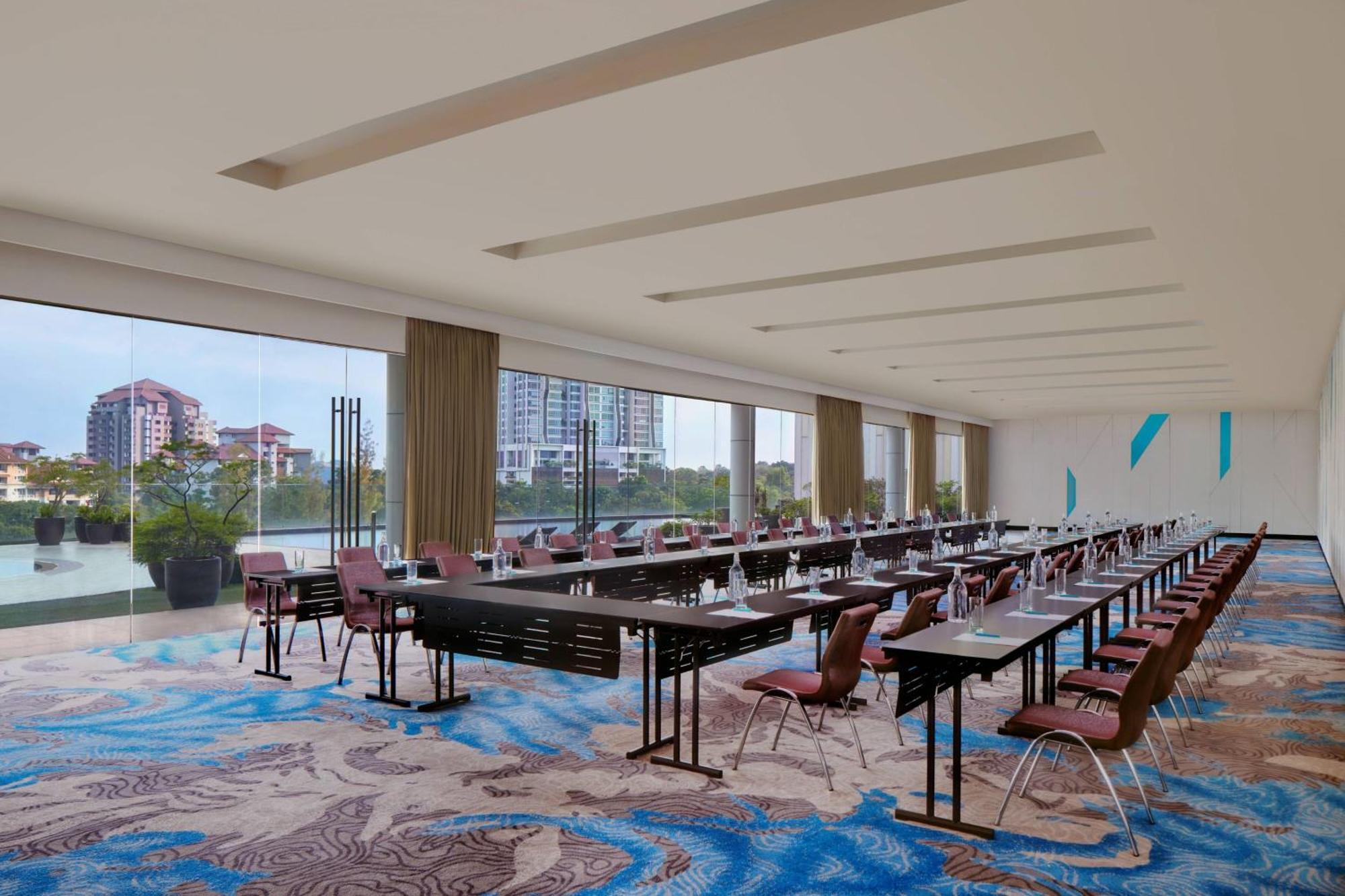 Le Meridien Putrajaya Exterior foto Meeting room
